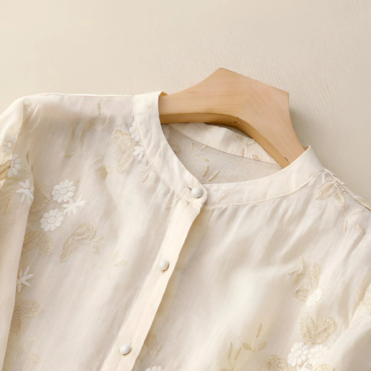 Emma | Light and Elegant Cotton Blouse