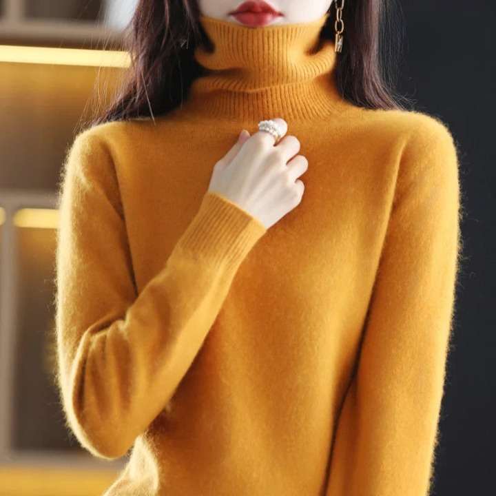 Grethe | Stylish Turtleneck Sweater