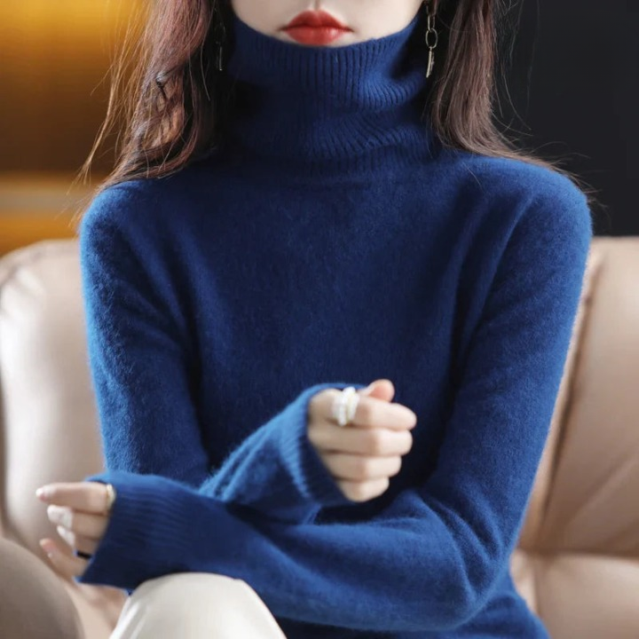 Grethe | Stylish Turtleneck Sweater