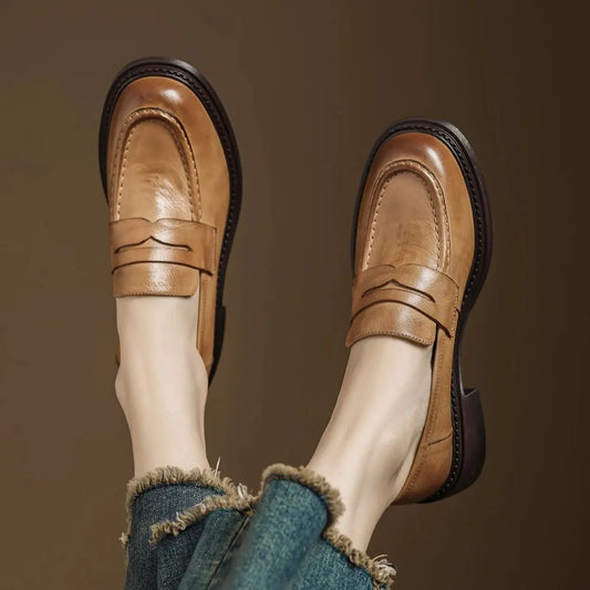 Wilma | Classic Women's Leather T-Strap Shoes