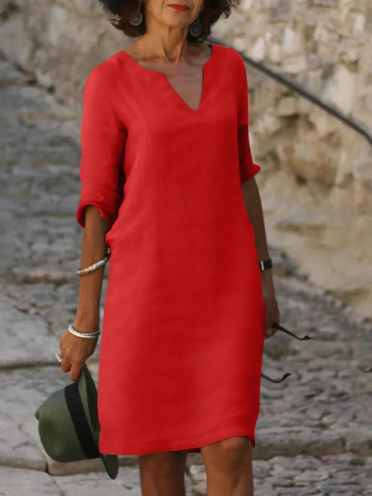 Josette | Elegant dress with V-neck